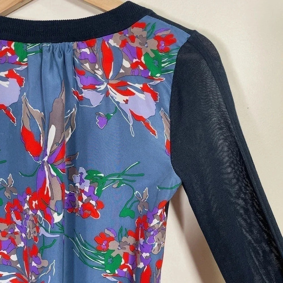 10 Crosby Derek Lam  Floral Back Navy Sweater - Picture 12 of 14